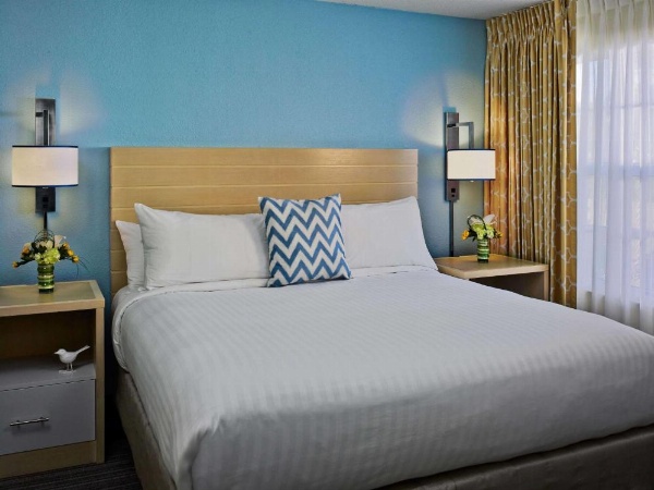 Sonesta ES Suites Tucson image 13