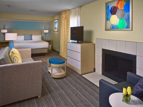 Sonesta ES Suites Tucson image 2